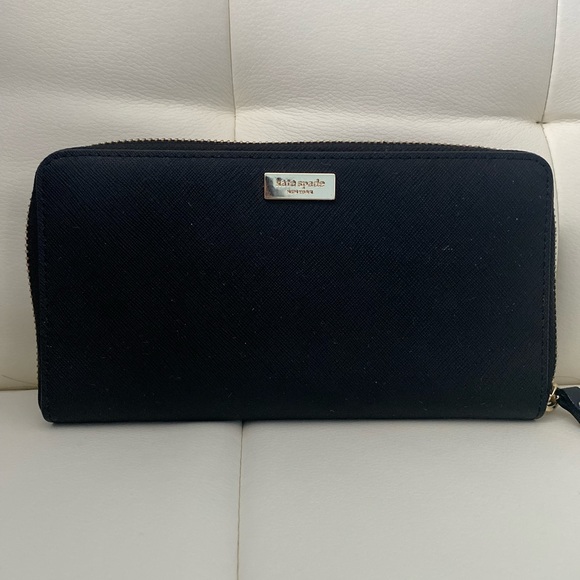 MK black wallet - Picture 1 of 2